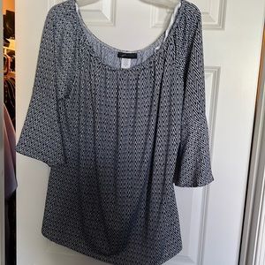 Cute lightweight top(Multicolor dark blue and white)